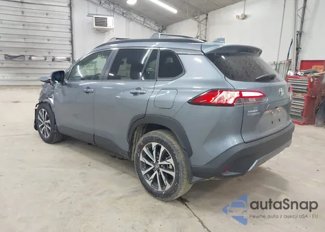 2024 Toyota Corolla Cross Xle z USA, uszkodzony, nr VIN 7MUDAABG4RV119068